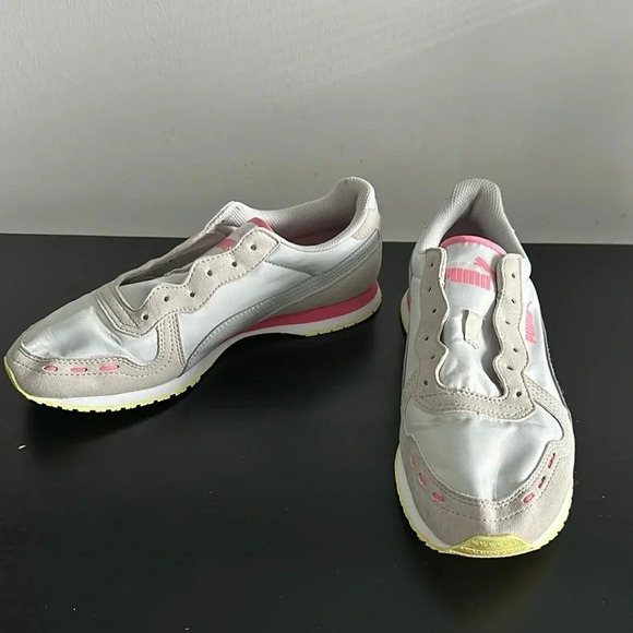 Puma Pink and Grey Sneakers Sz 6.5 - Picture 1 of 7